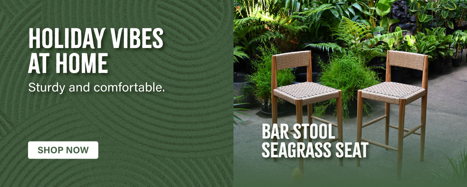 Bar stool with seagrass seat