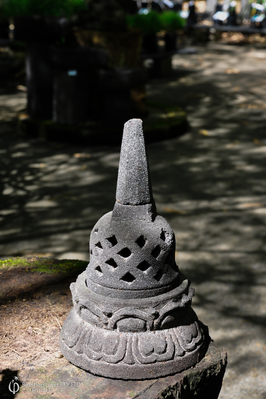 Lavastone stupa - Borobudur - 30cm