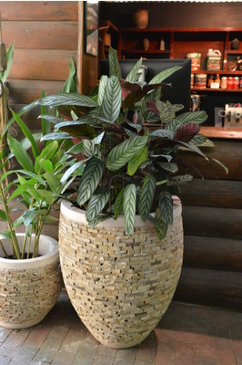 Stacked stone pot - Sand stone - H82 x W67cm