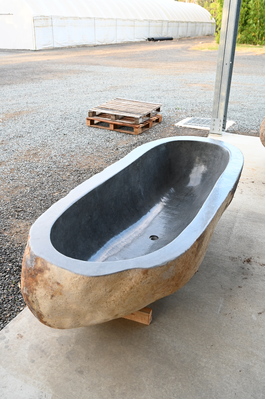 Riverstone bathtub No.23 - 230 x 96 x 60cm external