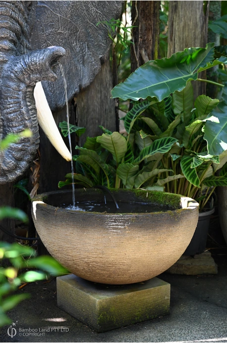 Water bowl 70cm on tall stand (SET)