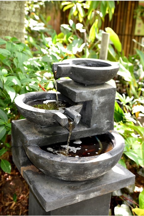 Bowl stack water feature - 60cm - Natural black