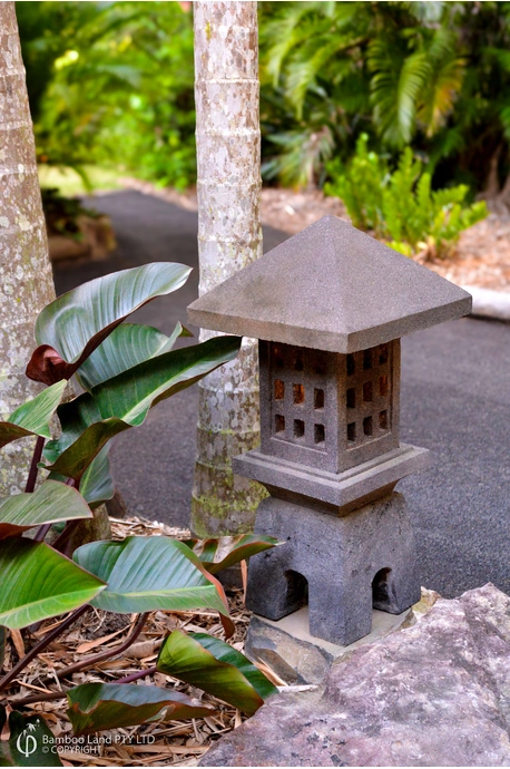 Hand carved lavastone lantern - 95 x 45 x 45cm