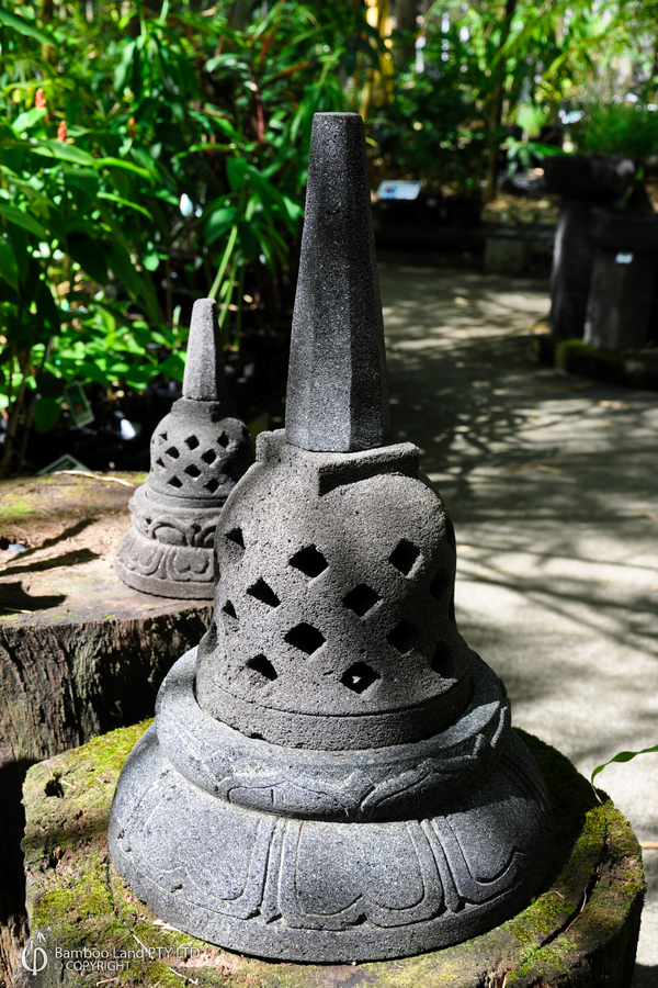 Lavastone stupa - Borobudur - 30cm